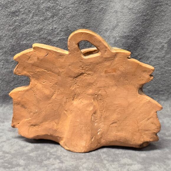 Moldova Clay Wine Barrel Grapes & Leaf Hangable Wall Decorative Rustic Decor - Picture 4 of 11